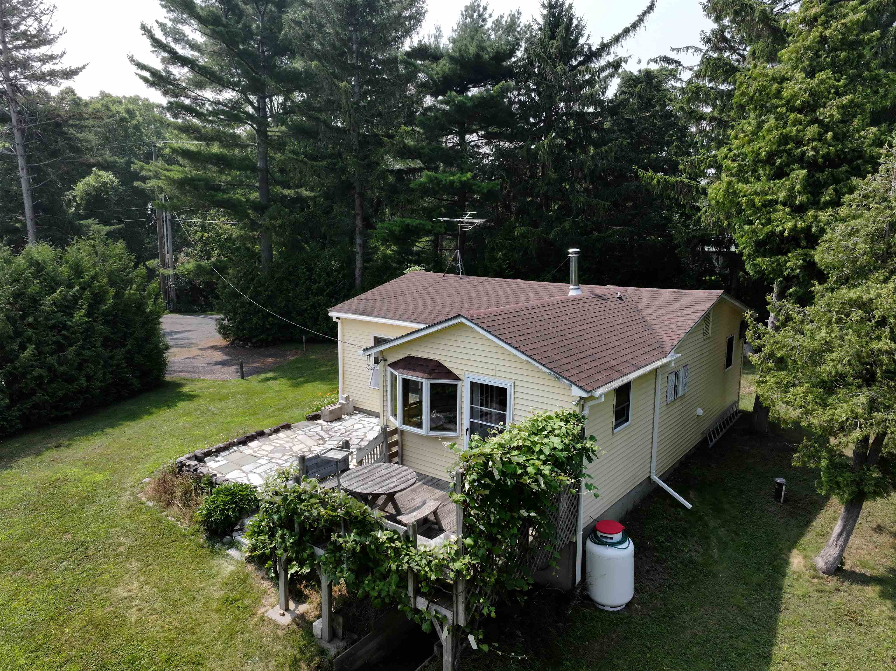 1385 Blockhouse Point Road North Hero, VT 05474 - Photo 5 of 32