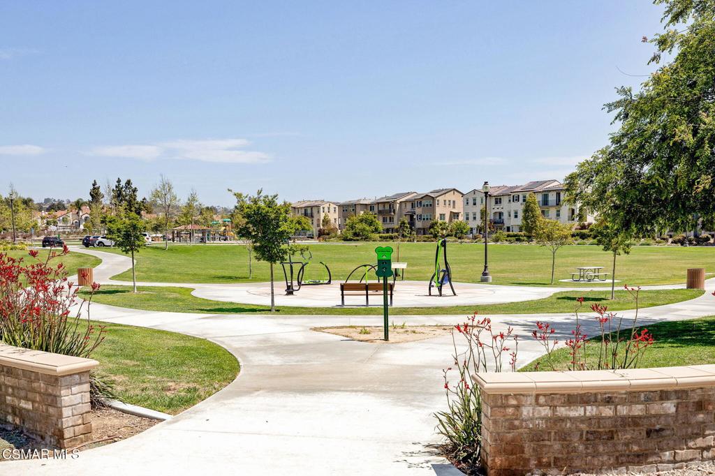 178 Stagetrail Road Camarillo, CA 93010 - Photo 39 of 42