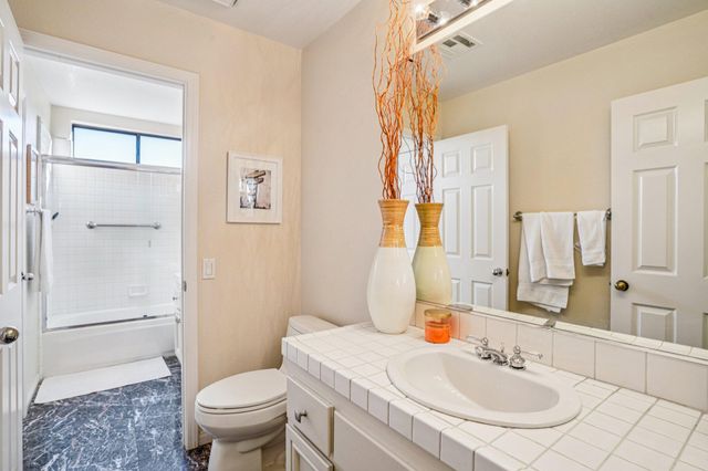 $949,000 | 79371 4 Paths Lane, Bermuda Dunes, CA 92203