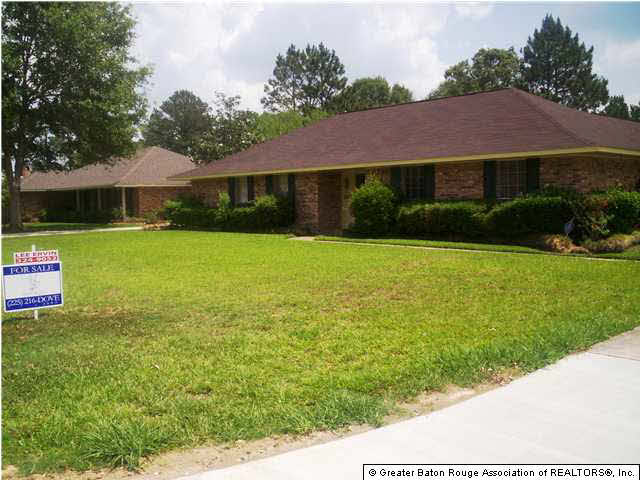 11232 Greencrest Drive Baton Rouge, LA 70811 - Photo 2 of 2 Gallery Image 2