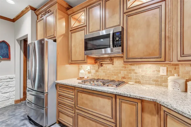 a book shelf with a lots of books