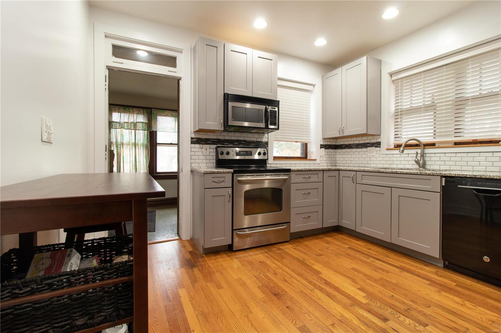 7517 Rannells Avenue St. Louis, MO 63143 - Photo 2 of 18 Gallery Image 2
