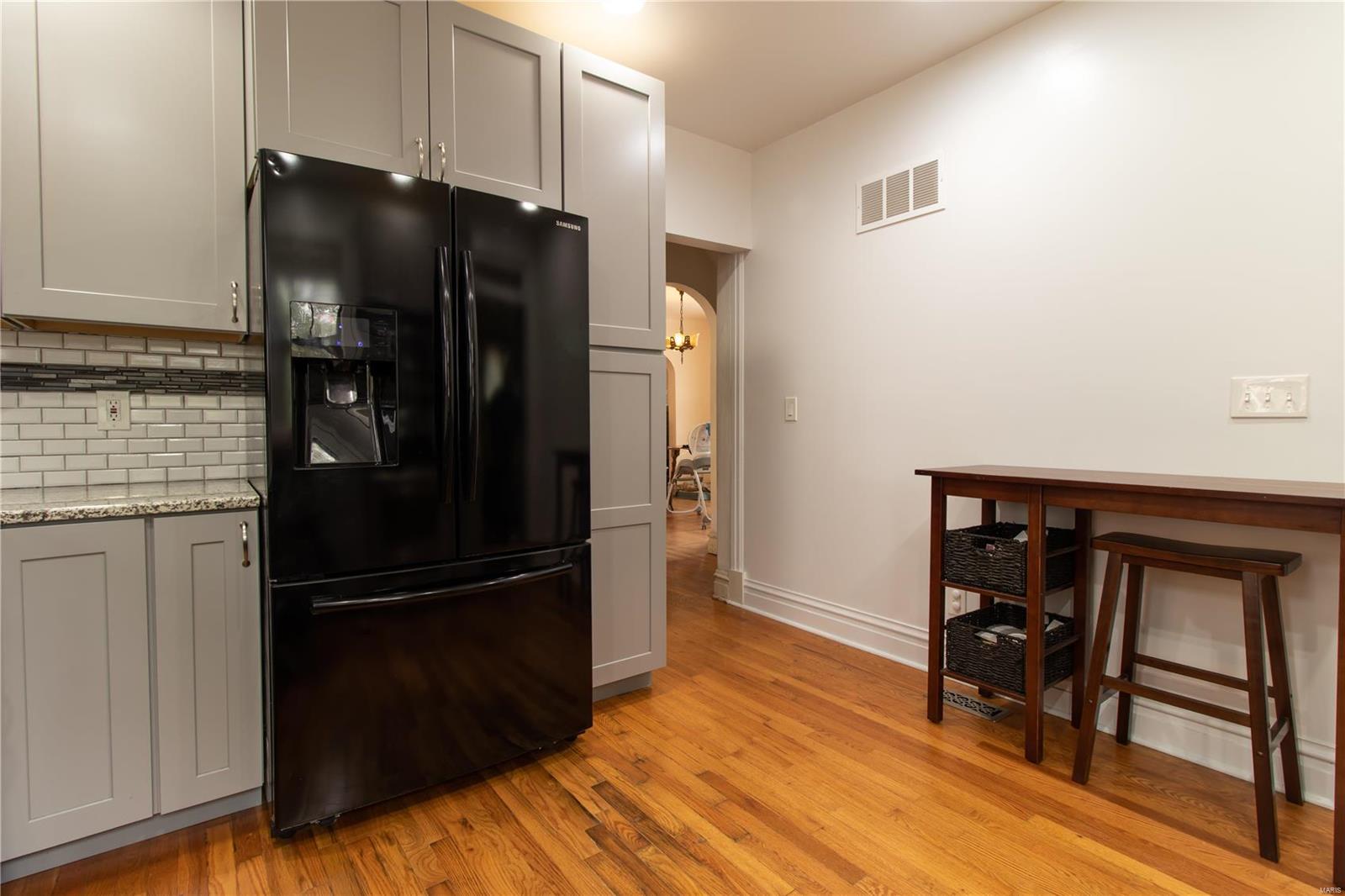 7517 Rannells Avenue St. Louis, MO 63143 - Photo 7 of 18 Gallery Image 7