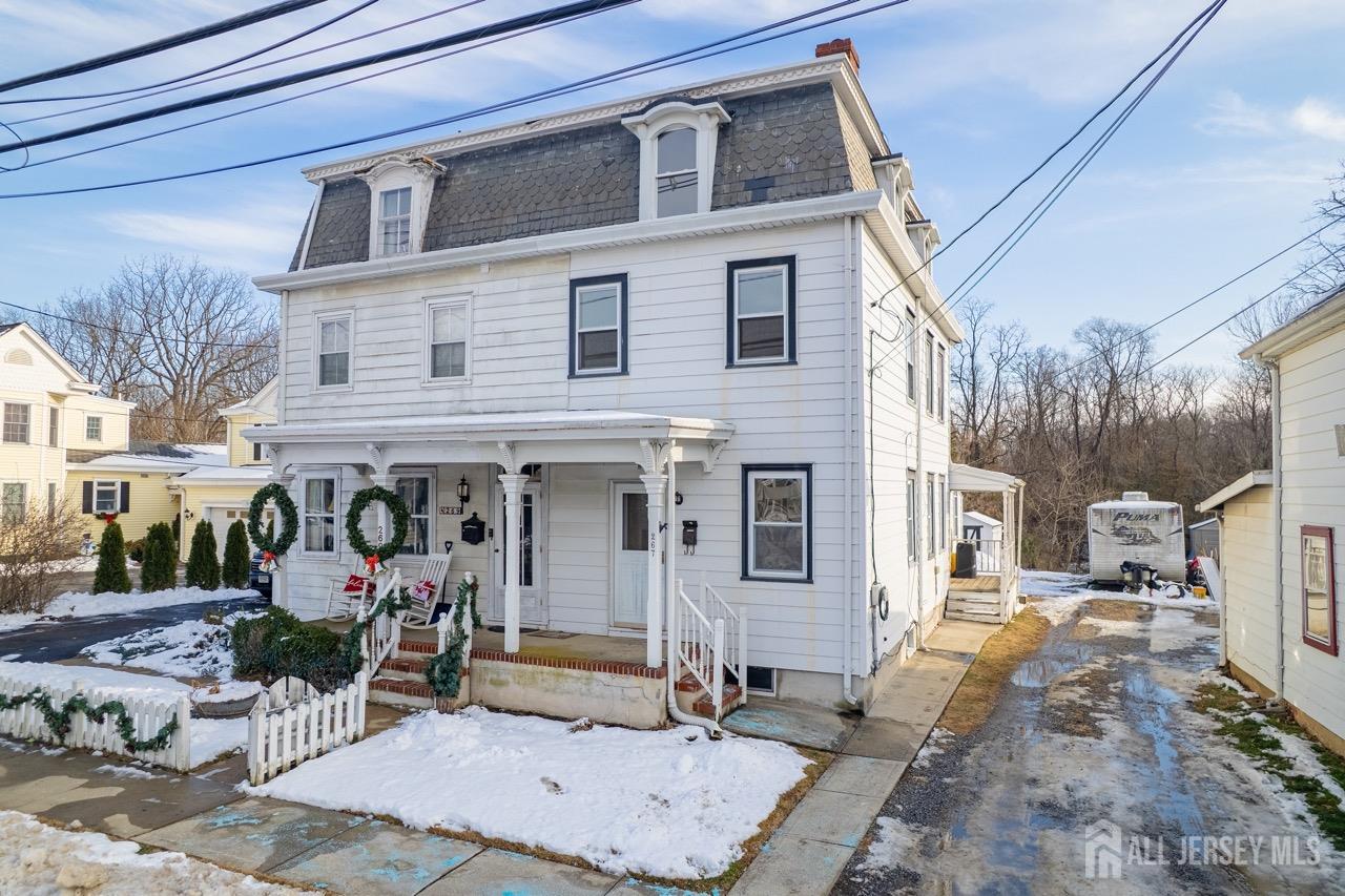 267 Main Street Hamilton, NJ 08620 - Photo 3 of 33
