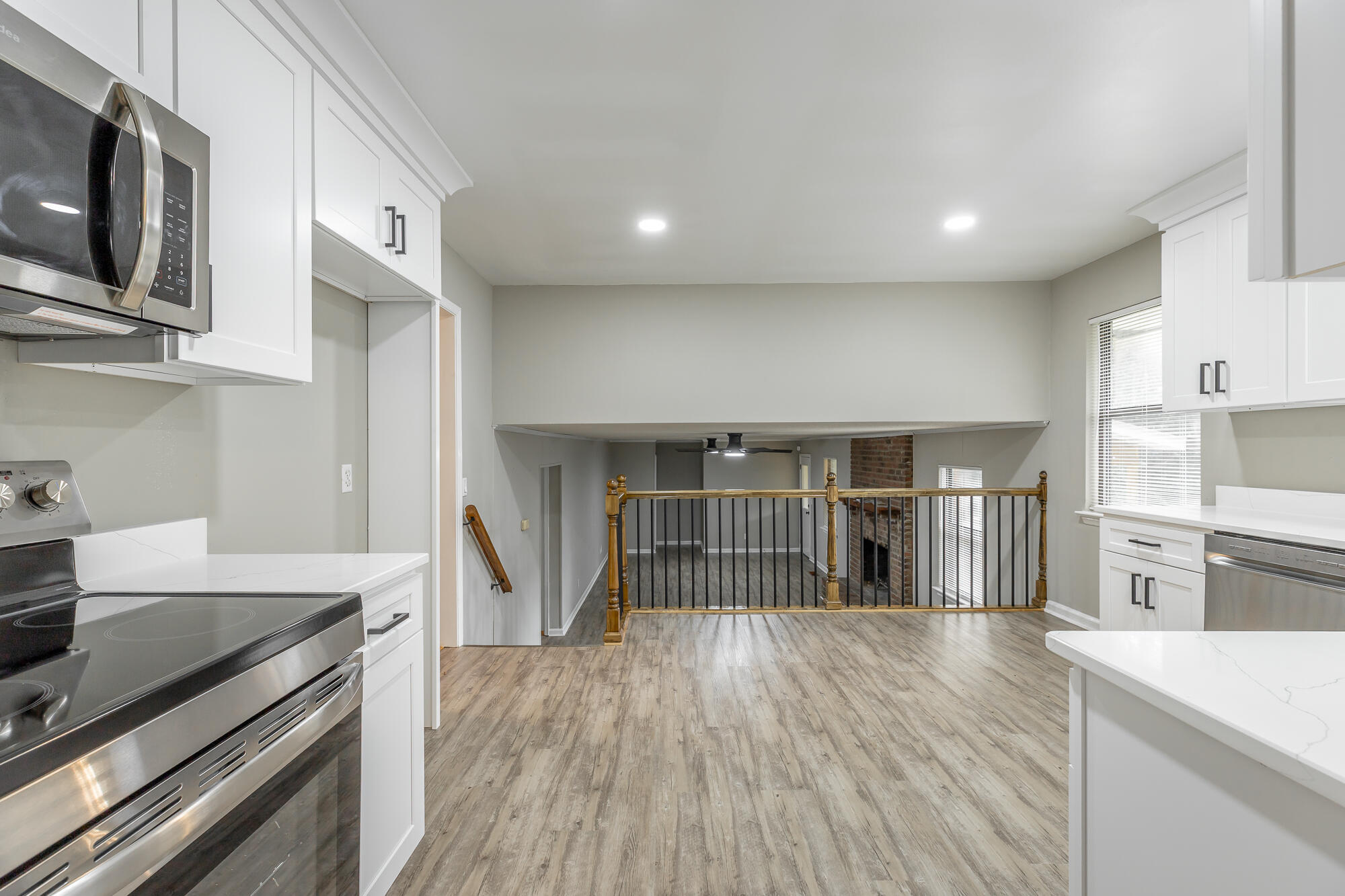710 Hurricane Creek Road Chattanooga, TN 37421 - Photo 51 of 67 Looking into Den