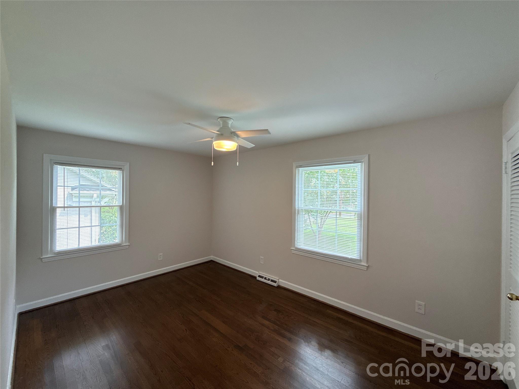 4834 Fairheath Road Charlotte, NC 28210 - Photo 11 of 17 Gallery Image 11