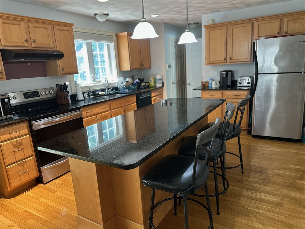 108 Mary Batchelder Road, Unit C Hampton, NH 03842 - Photo 3 of 23 Gallery Image 3