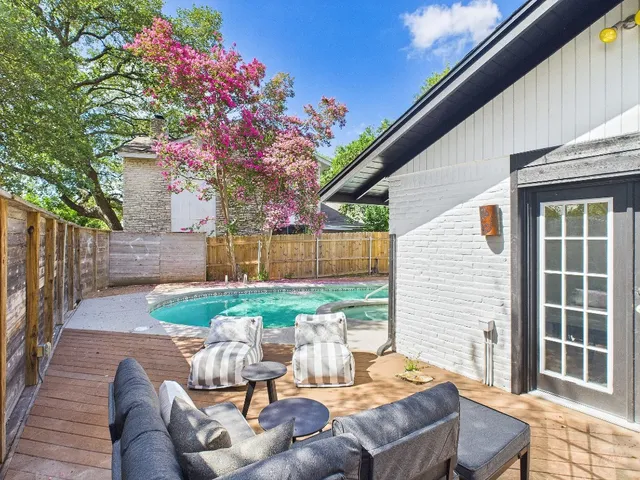 $579,900 | 6108 Shadow Valley Drive, Unit A, Austin, TX 78731