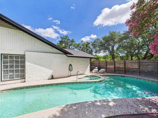 $579,900 | 6108 Shadow Valley Drive, Unit A, Austin, TX 78731