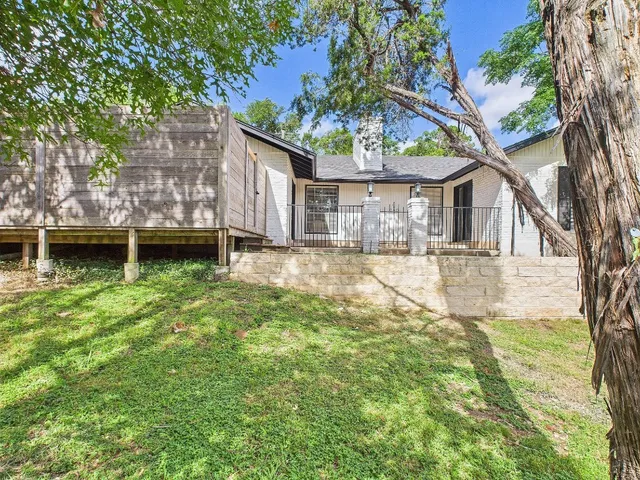 $579,900 | 6108 Shadow Valley Drive, Unit A, Austin, TX 78731