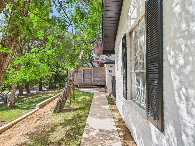 $579,900 | 6108 Shadow Valley Drive, Unit A, Austin, TX 78731