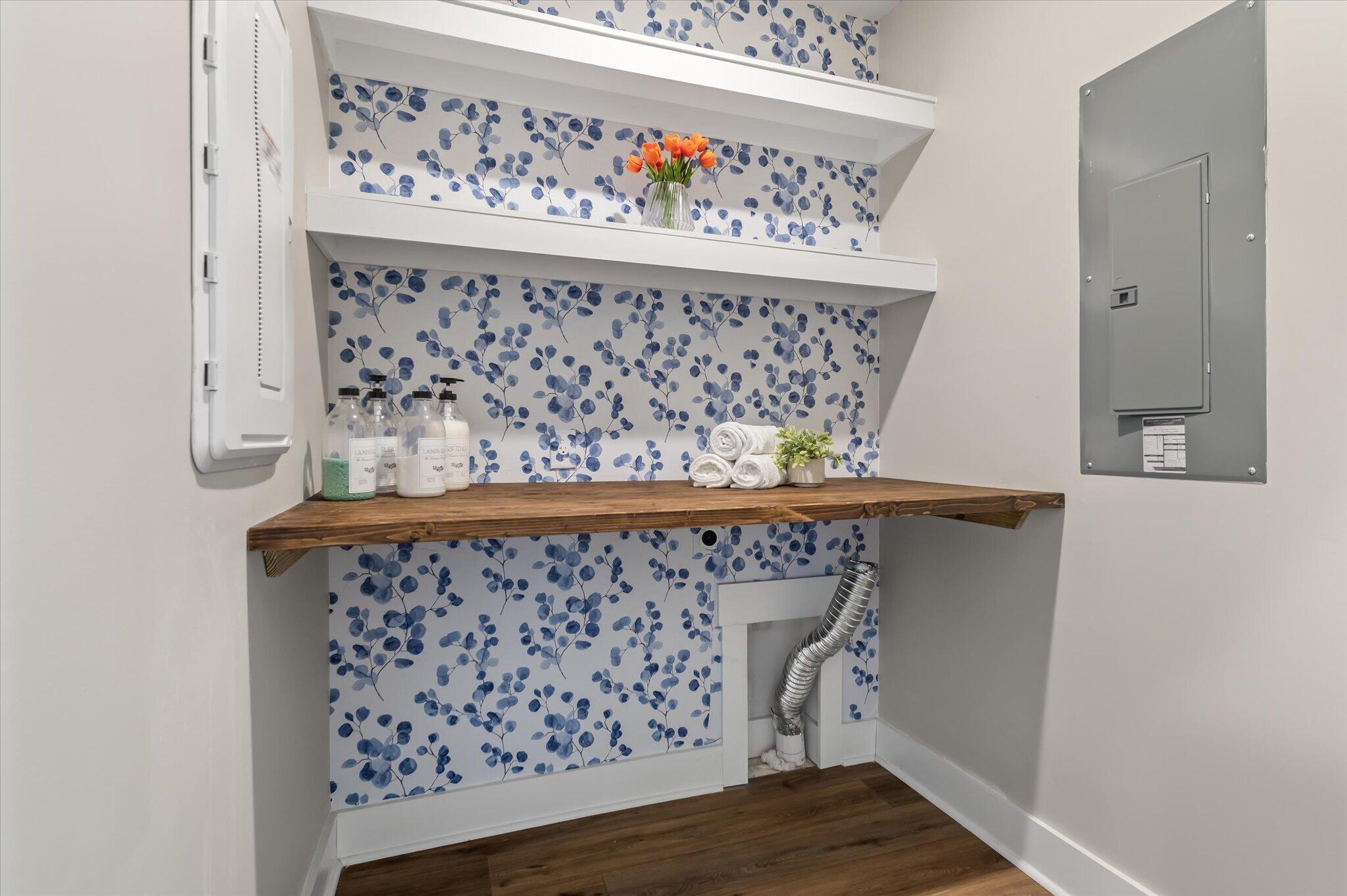 619 Blueway Avenue Summerville, SC 29486 - Photo 29 of 40 Laundry Room