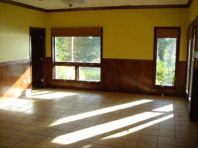 102 Wynmere Way Seneca, SC 29672 - Photo 13 of 25 Gallery Image 13