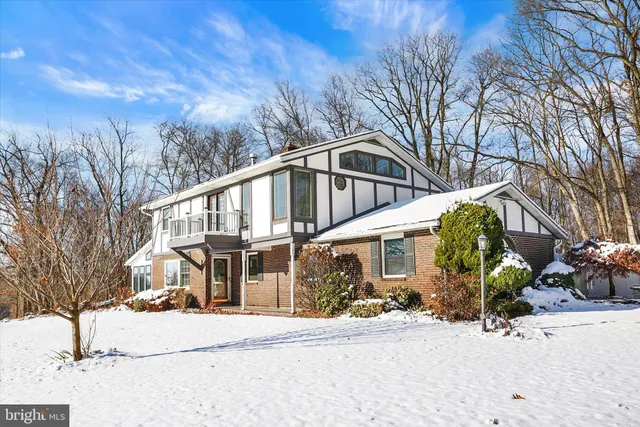 $629,995 | 965 North College Street, Myerstown, PA 17067