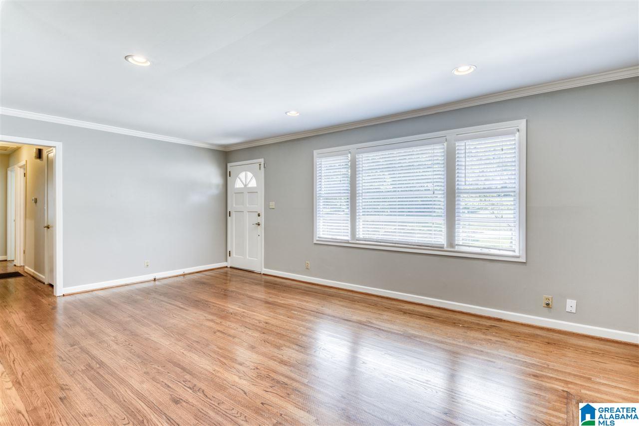 3328 Ridgely Circle Birmingham, AL 35243 - Photo 6 of 25