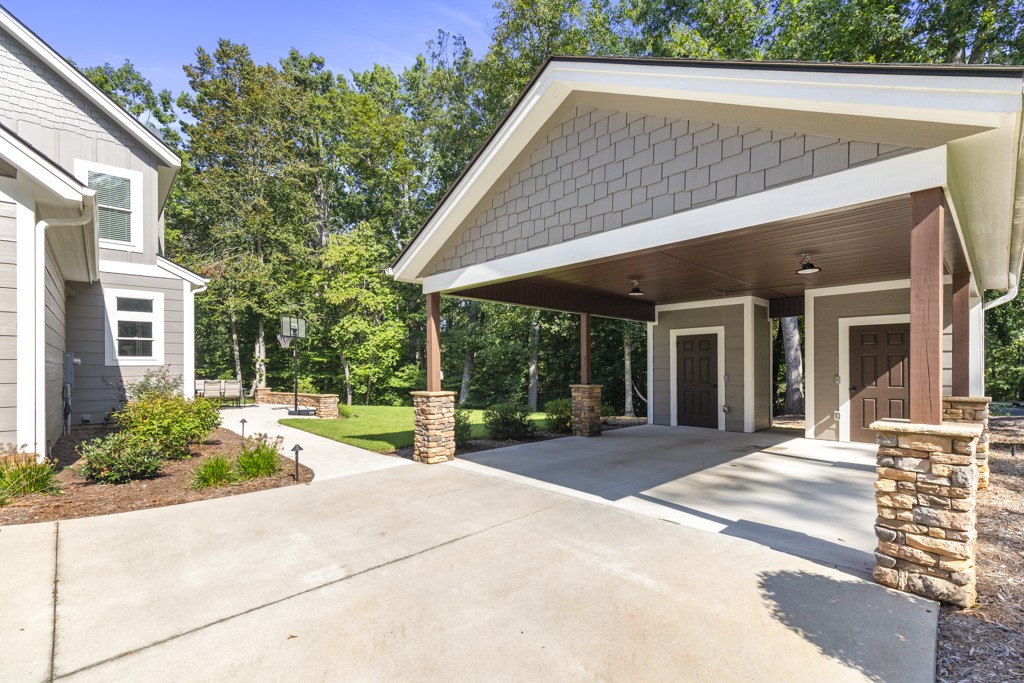 401 Promontory Ridge Seneca, SC 29672 - Photo 11 of 48 18x24 Carport