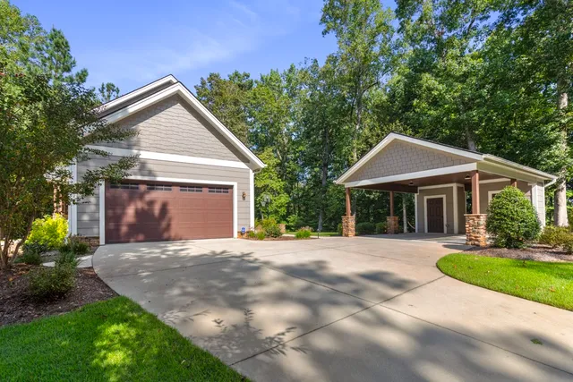 $759,000 | 401 Promontory Ridge, Seneca, SC 29672