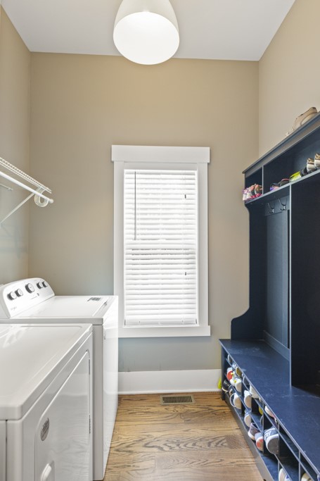 401 Promontory Ridge Seneca, SC 29672 - Photo 27 of 48 Laundry Room