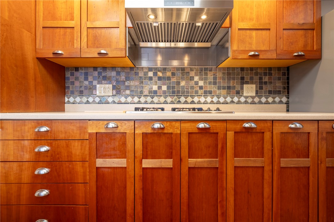 115 Towpath Lane Brighton, NY 14618 - Photo 17 of 50