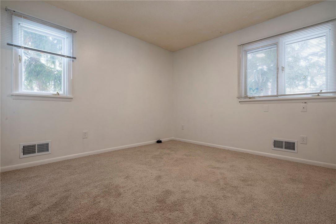 115 Towpath Lane Brighton, NY 14618 - Photo 36 of 50