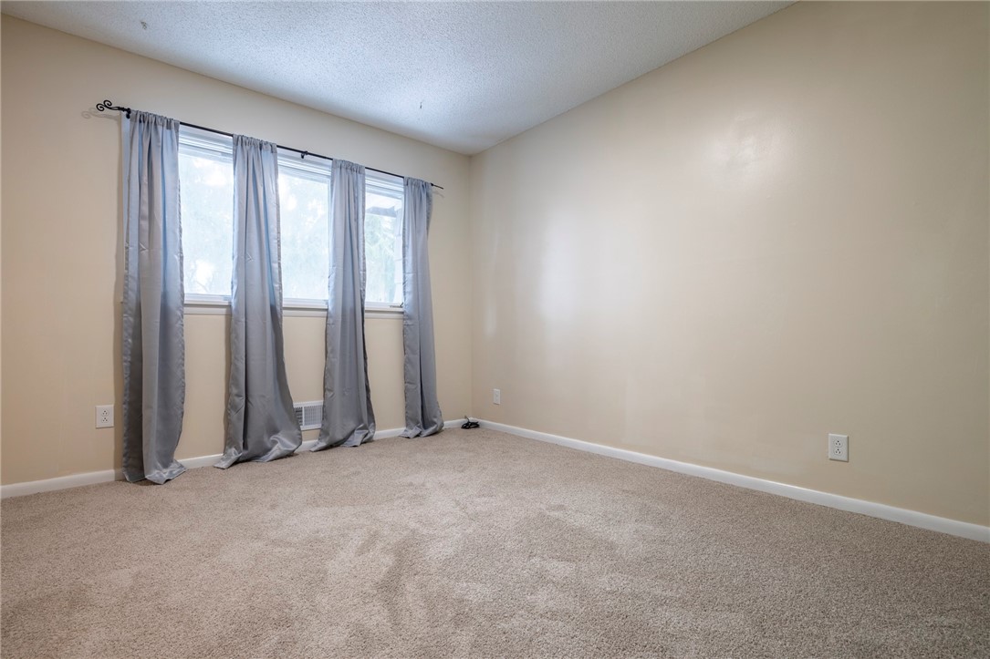 115 Towpath Lane Brighton, NY 14618 - Photo 37 of 50