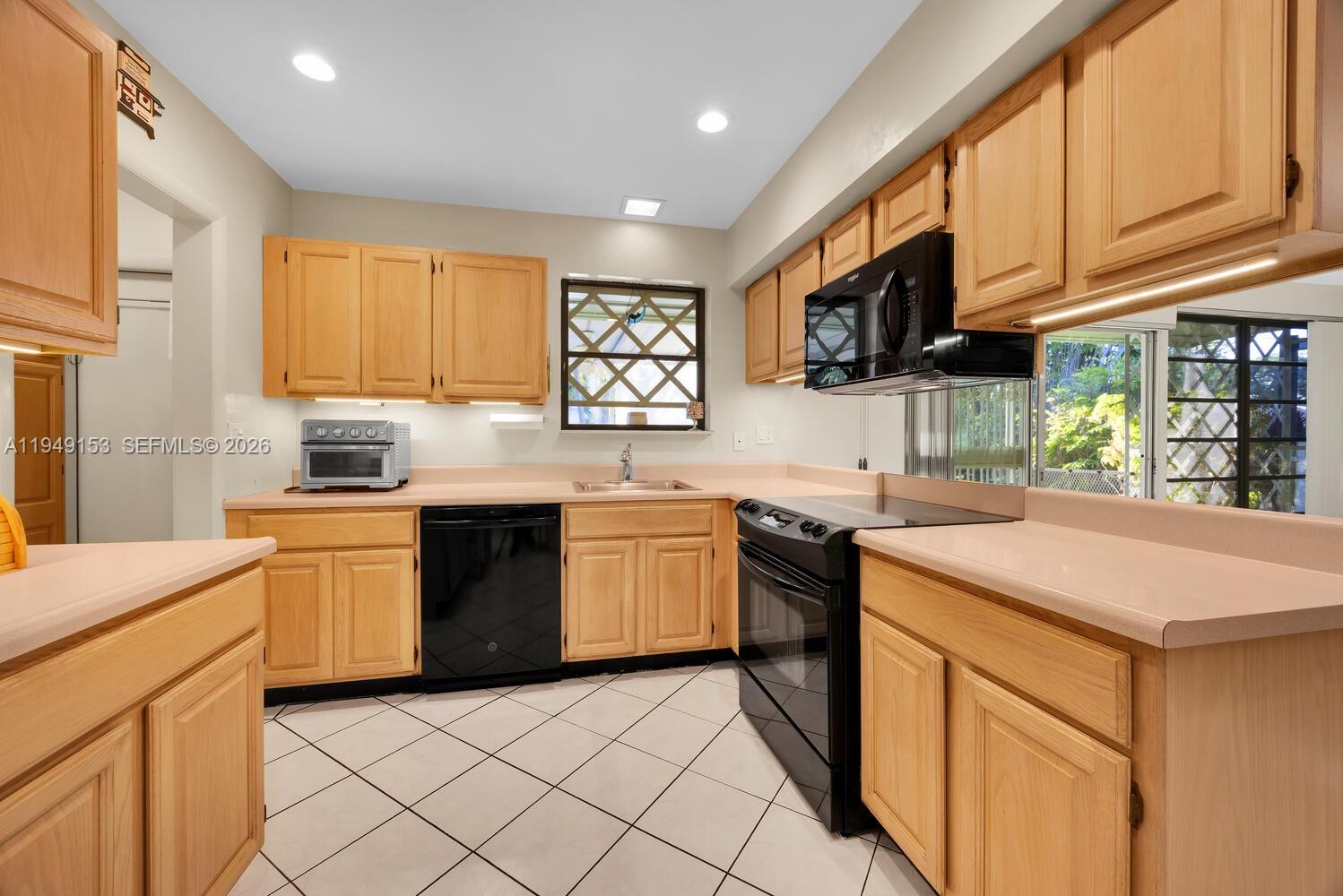 21000 Condado Road Cutler Bay, FL 33189 - Photo 13 of 35