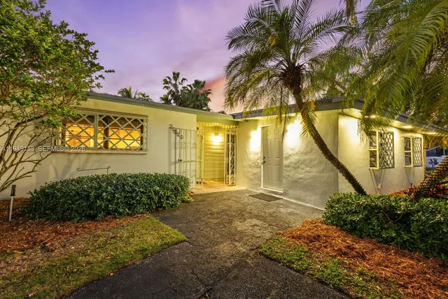 $649,000 | 21000 Condado Road, Cutler Bay, FL 33189