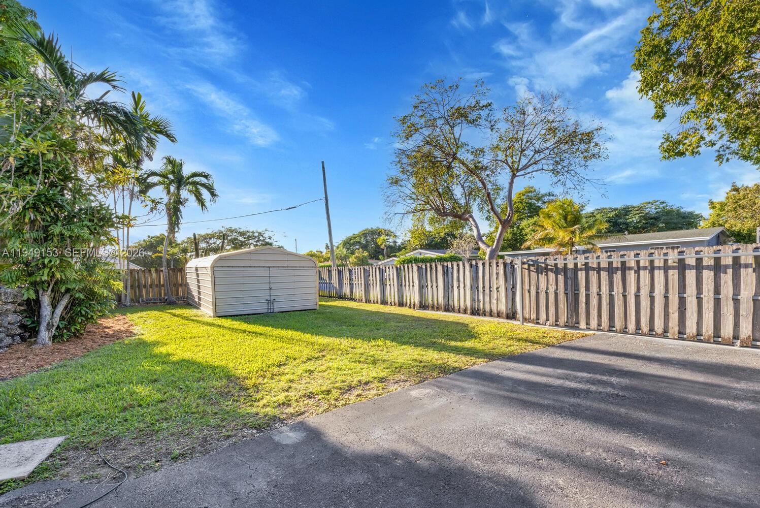 21000 Condado Road Cutler Bay, FL 33189 - Photo 8 of 35