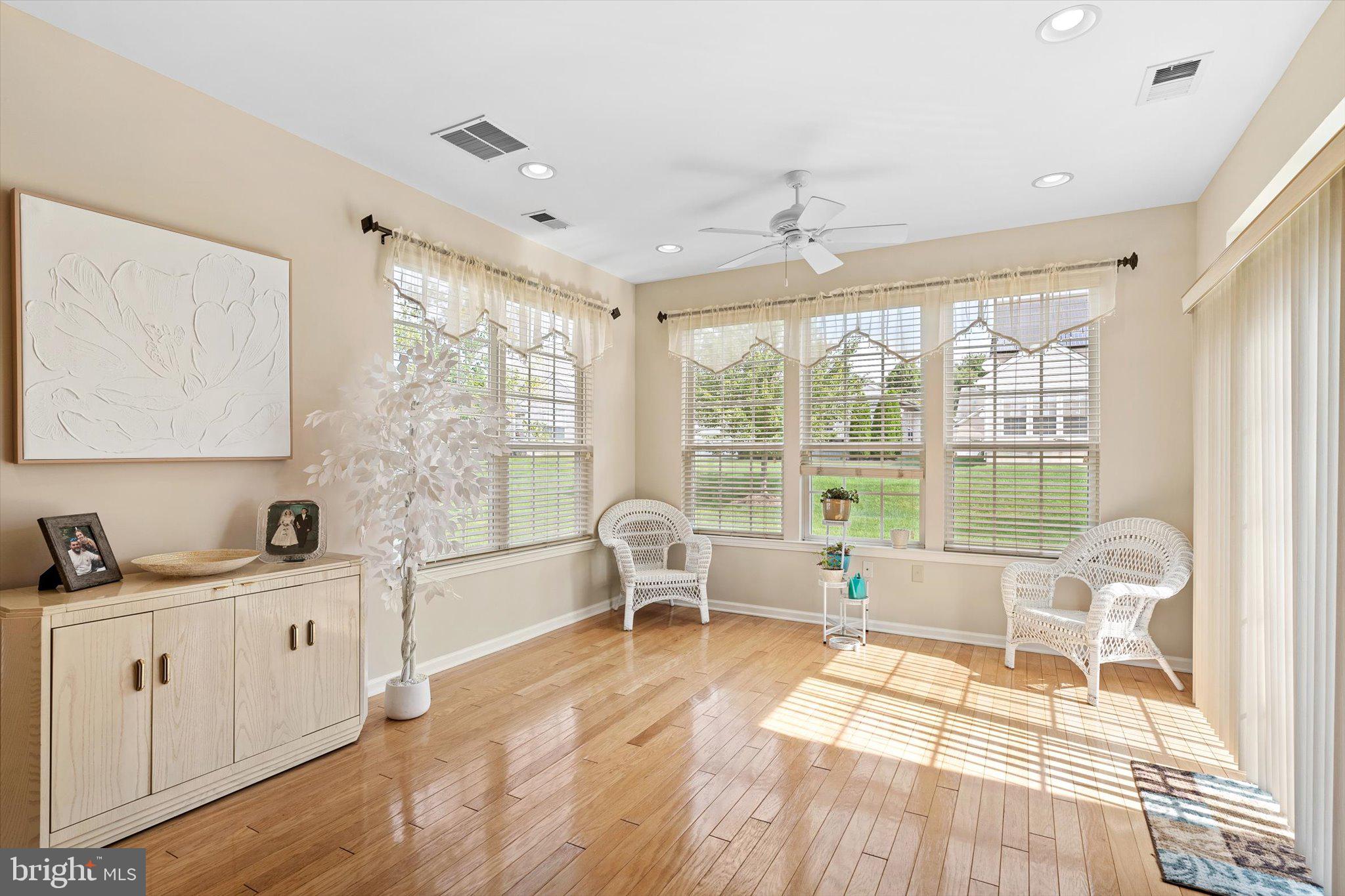 87 Chamber Lane Columbus, NJ 08022 - Photo 12 of 42 a spacious bathroom with double vanity and a large window