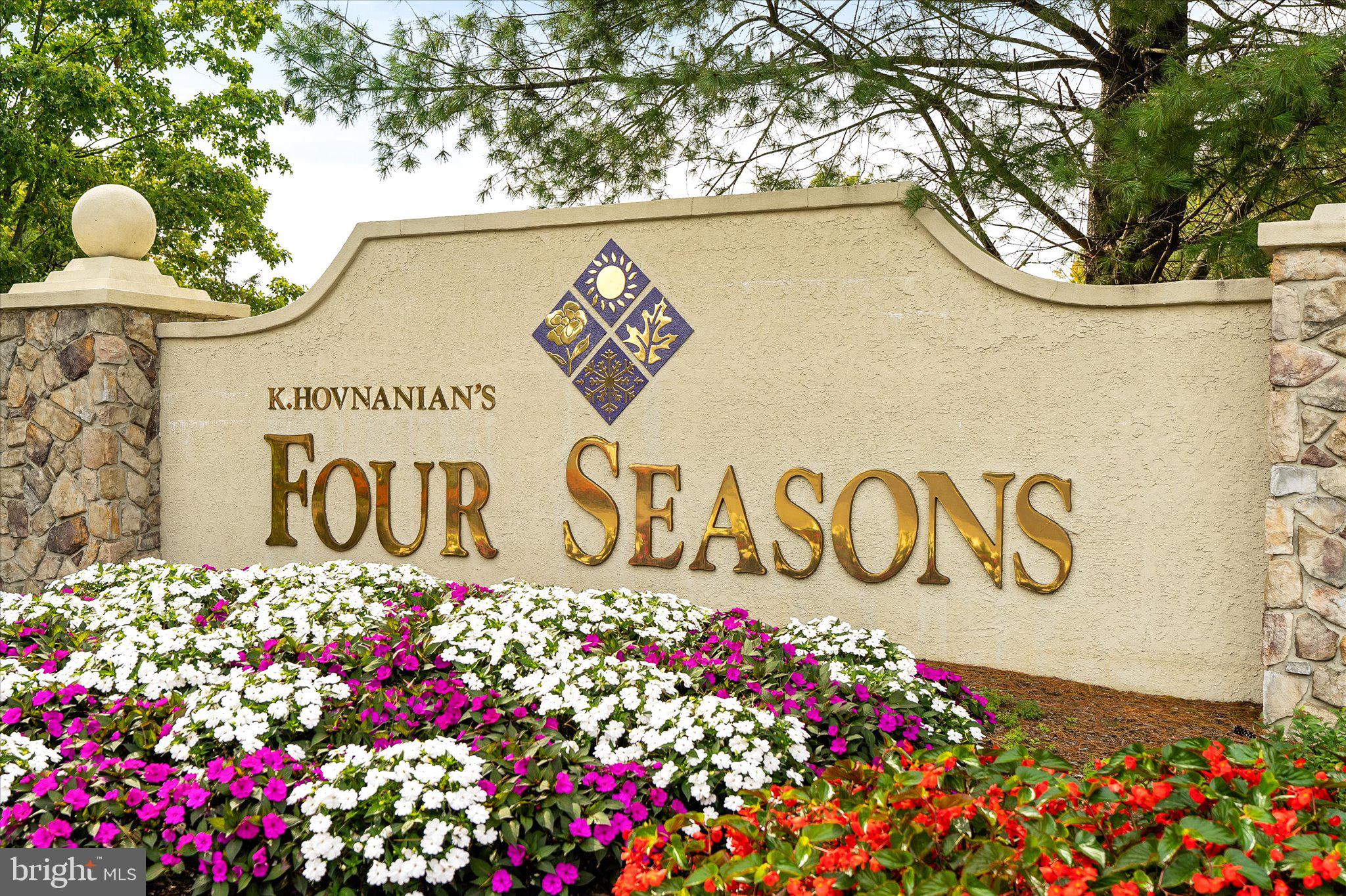 87 Chamber Lane Columbus, NJ 08022 - Photo 42 of 42 a street sign that is on a wall