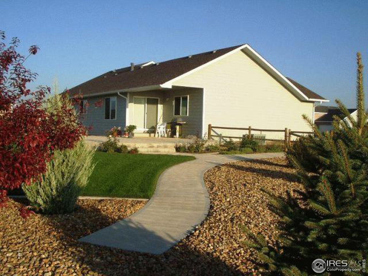 2046 Meadow Vale Road Longmont, CO 80504 - Photo 7 of 11 Gallery Image 7