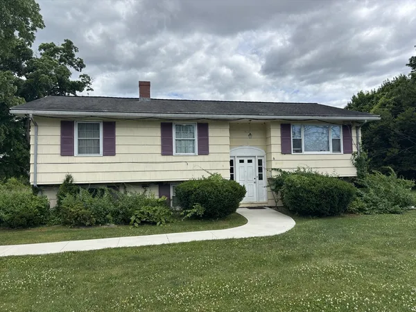 $1,200 | 293 Russell Street, Unit C, Hadley, MA 01035