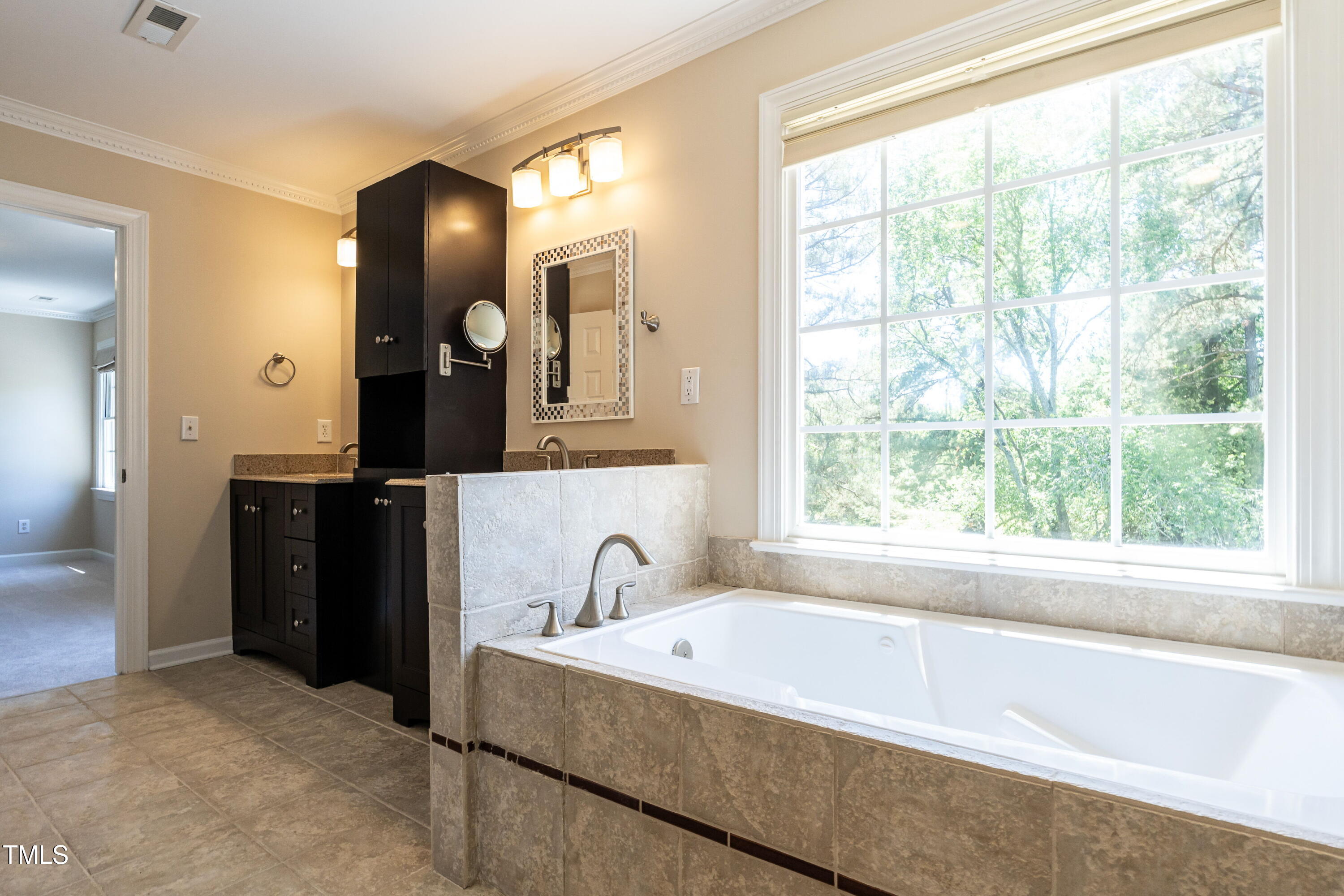 5812 North Beaver Lane Raleigh, NC 27604 - Photo 7 of 66 025-original-primary-bath