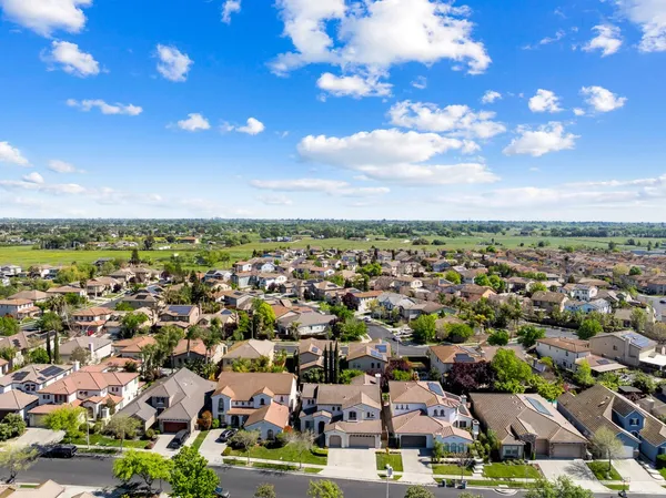 $939,000 | 3845 Tahoe Street, West Sacramento, CA 95691