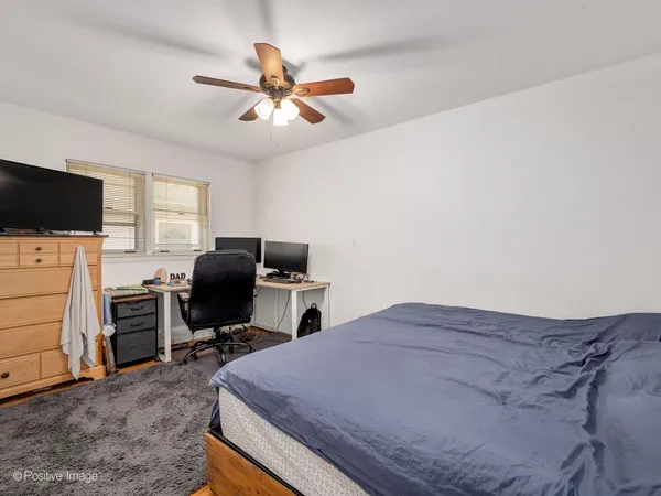 $430,000 | 405 Greenfield Avenue, Glen Ellyn, IL 60137
