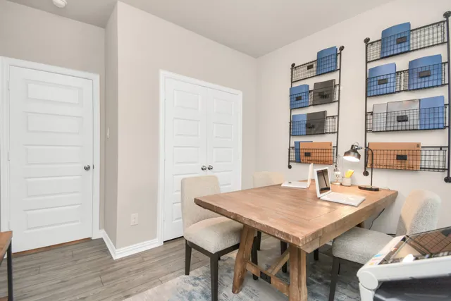 $2,299 | 4615 Aurora Gln Drive, Katy, TX 77493