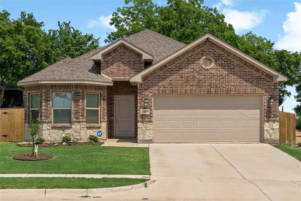 $2,100 | 2003 Atlantic Avenue, Anna, TX 75409