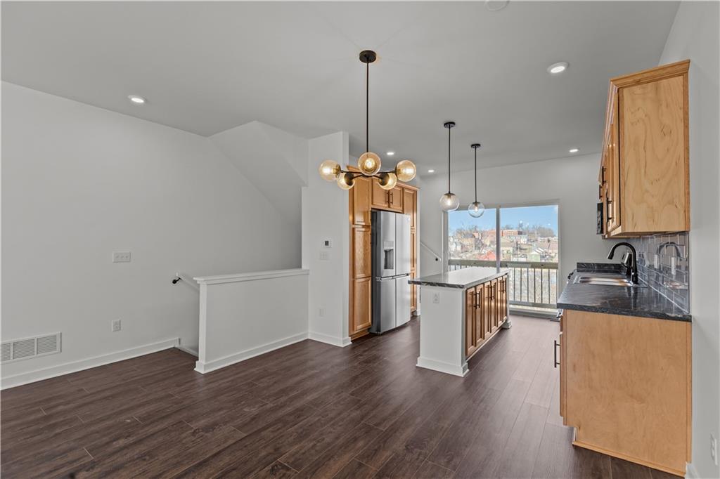 2125 Rose Street Pittsburgh, PA 15219 - Photo 9 of 33