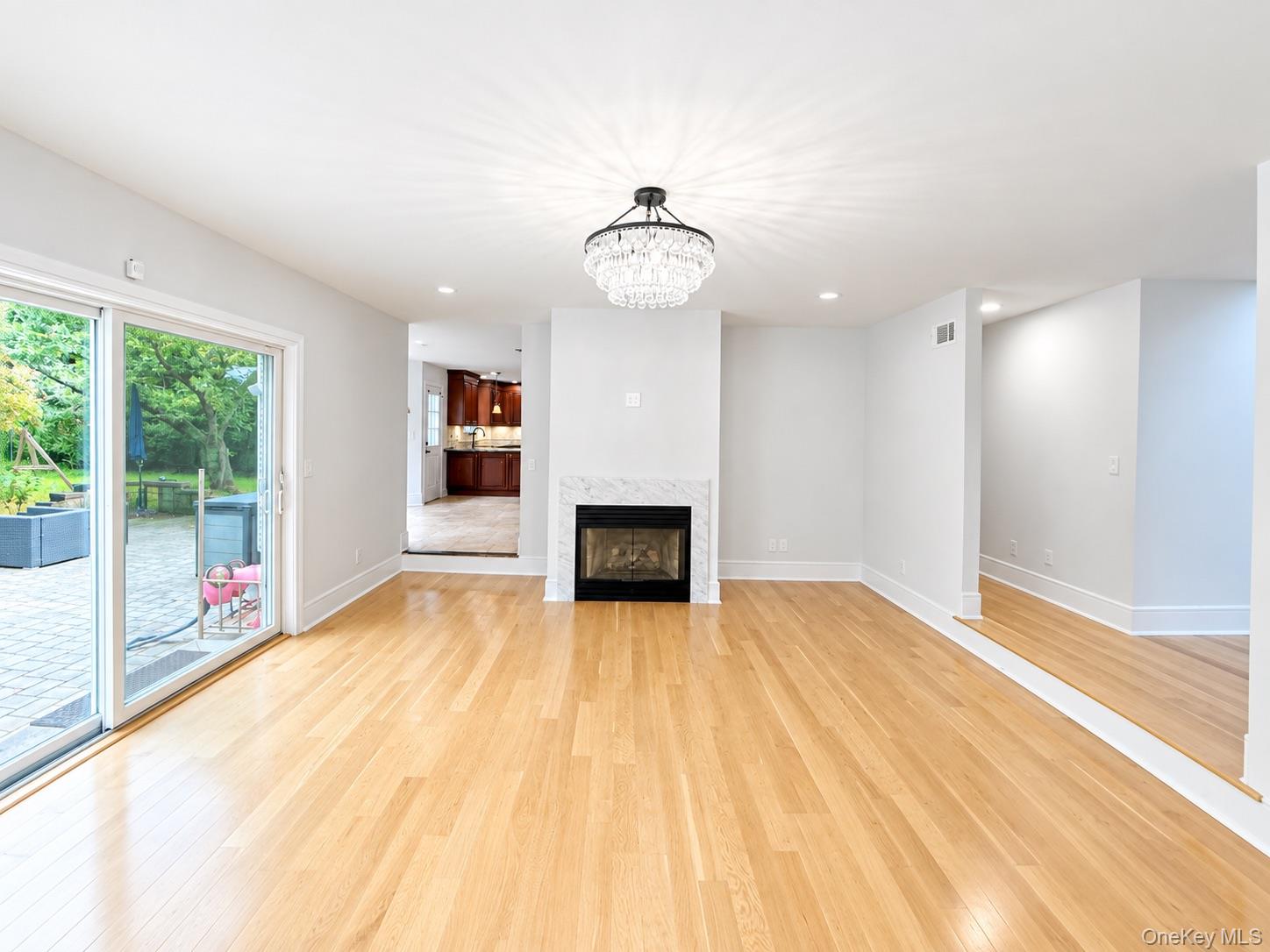65 Mayfair Road Nesconset, NY 11767 - Photo 14 of 39 Gallery Image 14