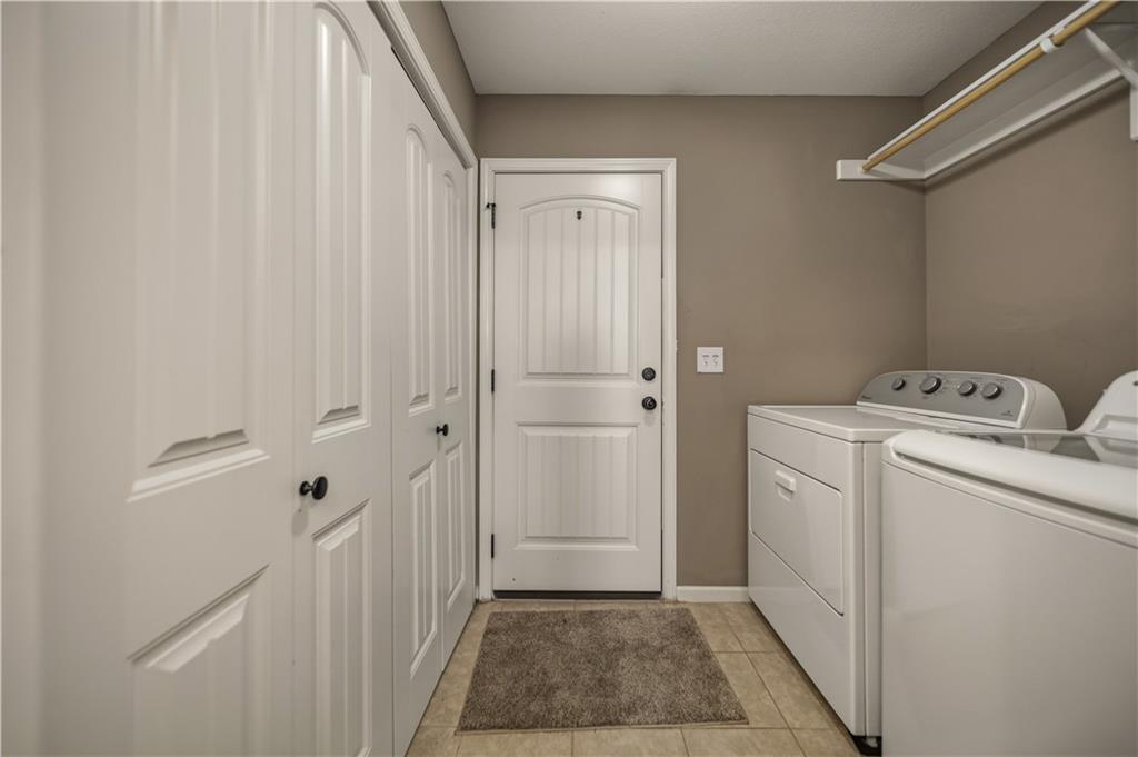 13782 Valleyview Way Bonner Springs, KS 66012 - Photo 11 of 33