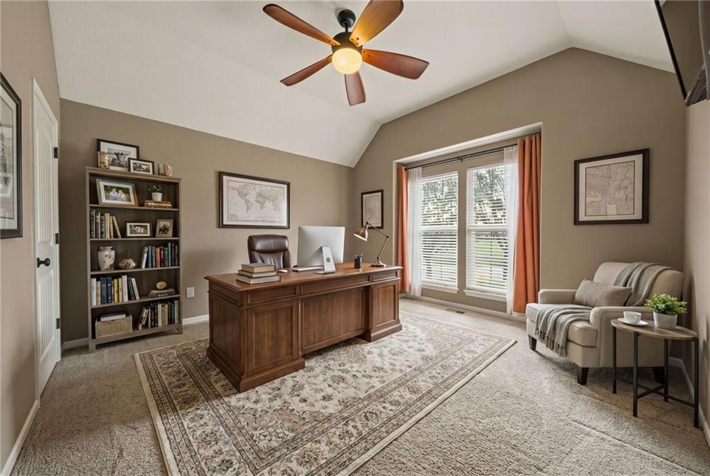13782 Valleyview Way Bonner Springs, KS 66012 - Photo 17 of 33