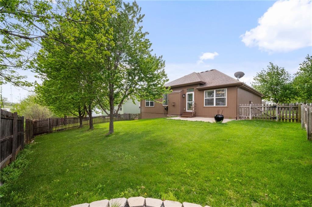 13782 Valleyview Way Bonner Springs, KS 66012 - Photo 28 of 33