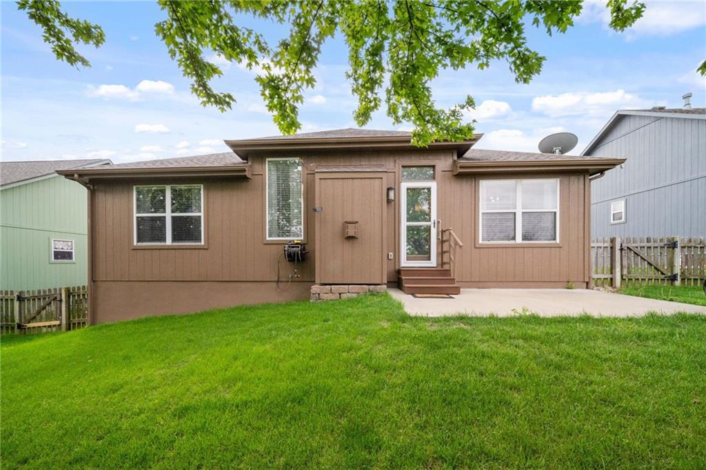 13782 Valleyview Way Bonner Springs, KS 66012 - Photo 30 of 33