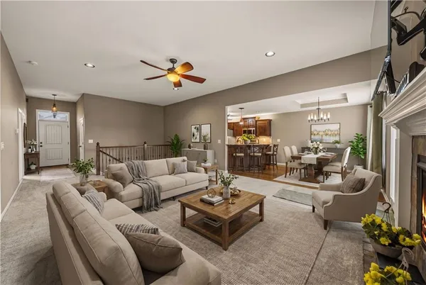 $399,000 | 13782 Valleyview Way, Bonner Springs, KS 66012