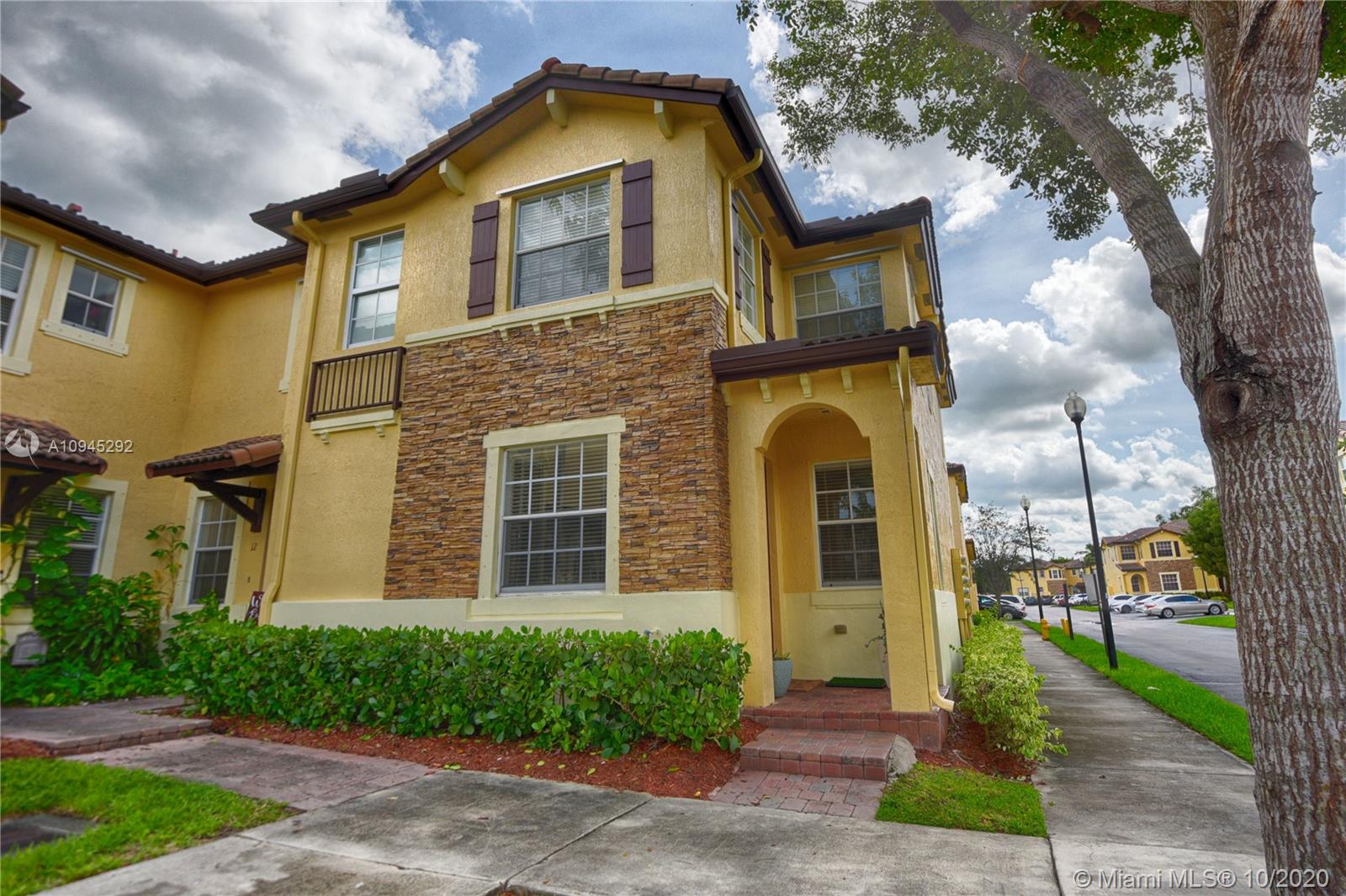 9237 Southwest 227th Street, Unit 13 Cutler Bay, FL 33190 - Photo 20 of 23
