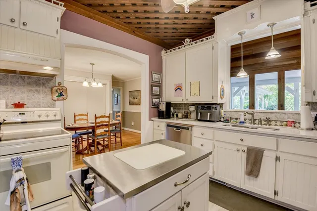 $489,900 | 889 Woodhaven Street, North, SC 29112