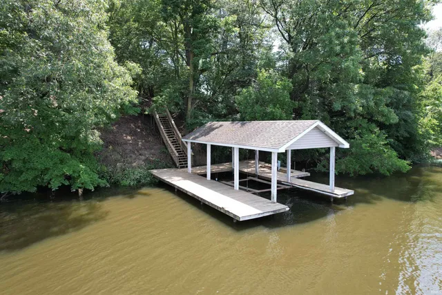 $1,150,000 | 1204 East Ohio Street, Monticello, IN 47960