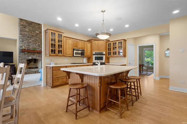 $1,150,000 | 1204 East Ohio Street, Monticello, IN 47960