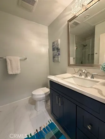 $688,000 | 2305 C Via Puerta, Laguna Woods, CA 92637