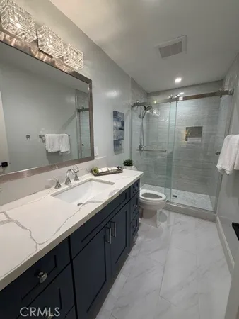 $688,000 | 2305 C Via Puerta, Laguna Woods, CA 92637